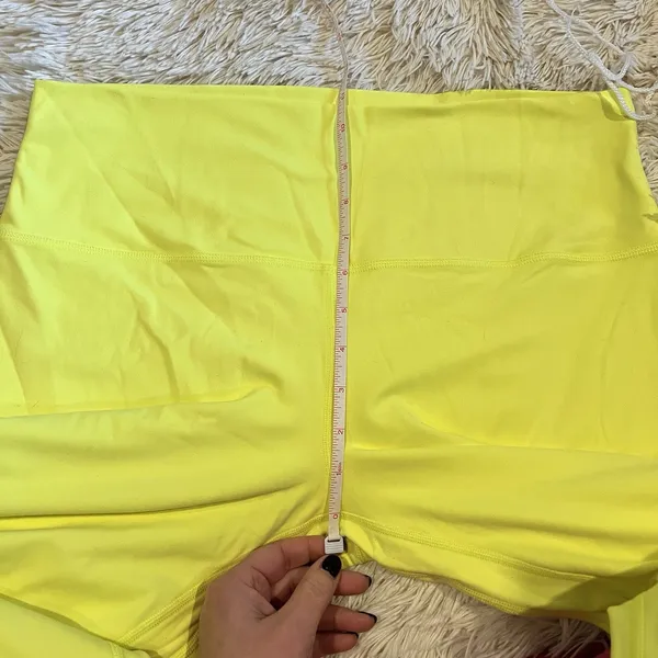 LULULEMON High Rise 22’’ inseam Bright Yellow Green Leggings Women’s Size 14 - Image 6