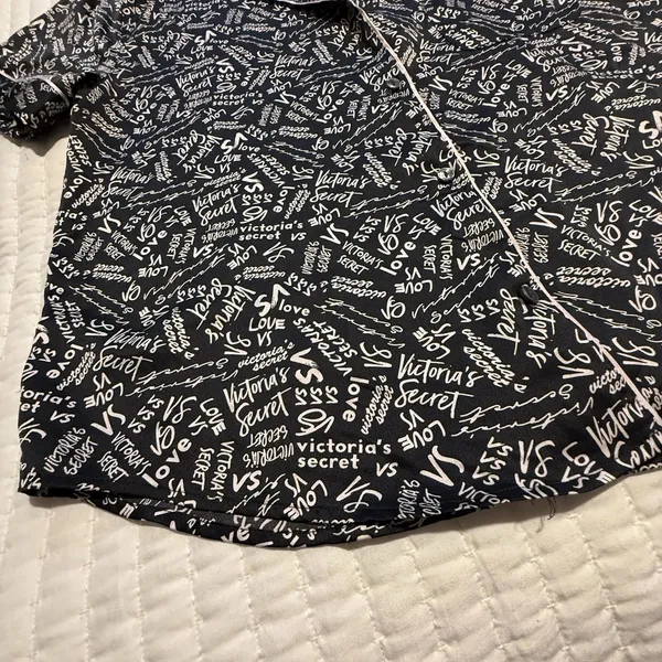 Victoria’s Secret PJ Pajama Button Up Shirt Top Sz L Large Black & Pink - Image 2