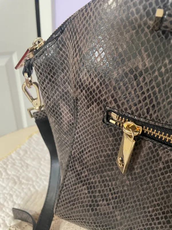 Designer Kate spade New York parliament square exotic satchel bag - Image 3