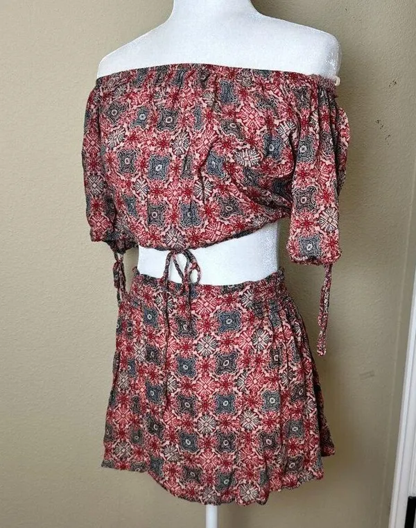 FREE PEOPLE Two Piece Crop Top Mini Skirt Set Size Small - Image 2