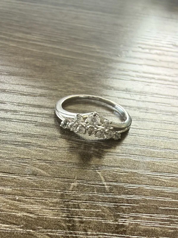 Delicate Silver Crystal Stacking Ring Size 7 - Image 3