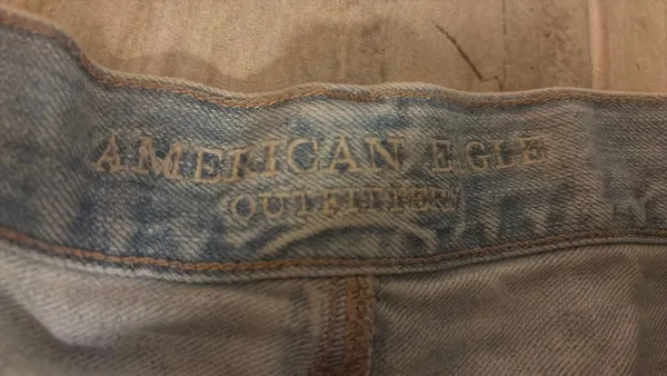 American Eagle Destructed cutoff jeans - Image 6