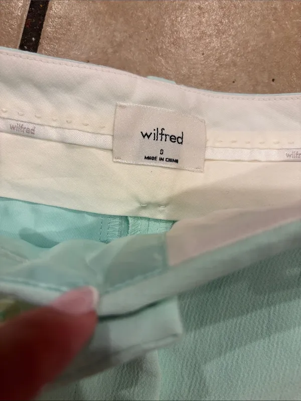 Aritzia Wilfred Light Blue Teal High Waisted Effortless Crepette Shorts - Image 2