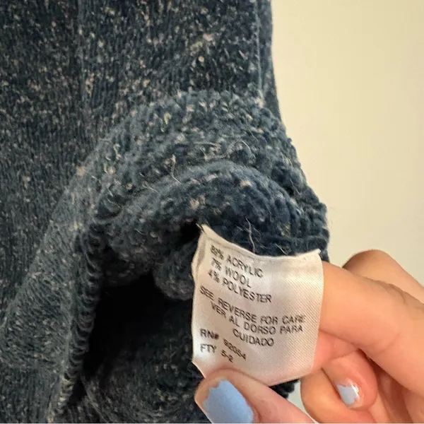 Carolyn Taylor wool blend sweater blue size large‎ - Image 4