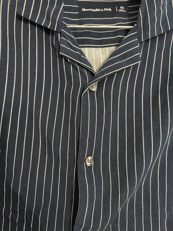 Abercrombie & Fitch Navy and White Vertical Stripe Button-Down Shirt - Image 2