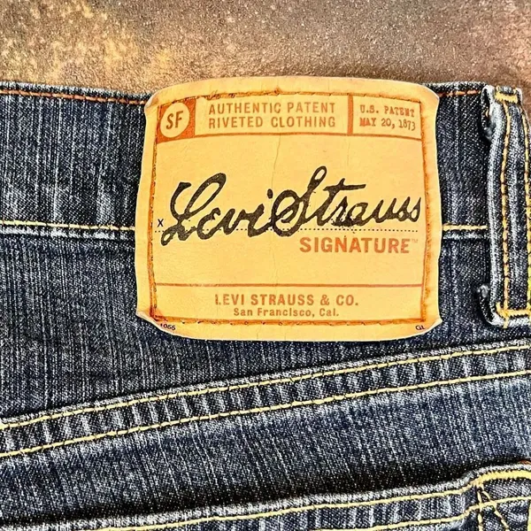 Levi's Levi Strauss Signature Bootcut Women’s 18W Medium Denim Jeans - Image 11