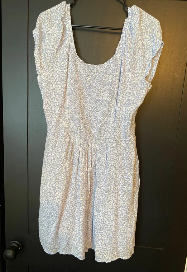 Abercrombie NWOT Ruched Neck Mini Dress - Image 3