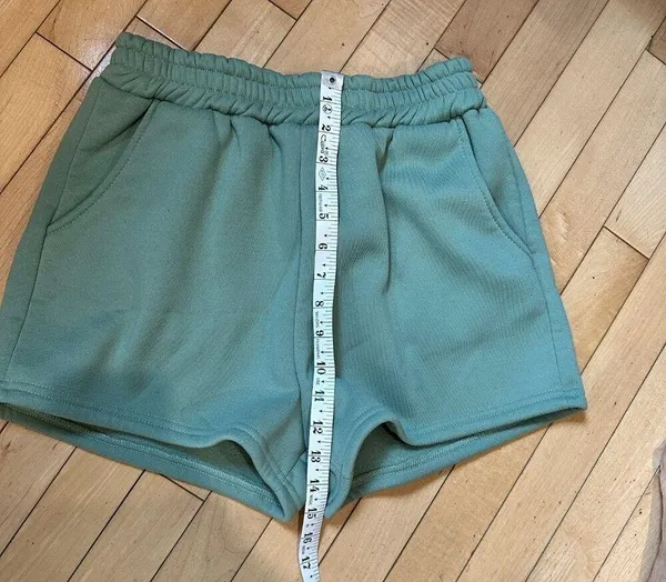 SHEIN Sage Green Pull On Sweatpants Shorts - Medium - Image 10