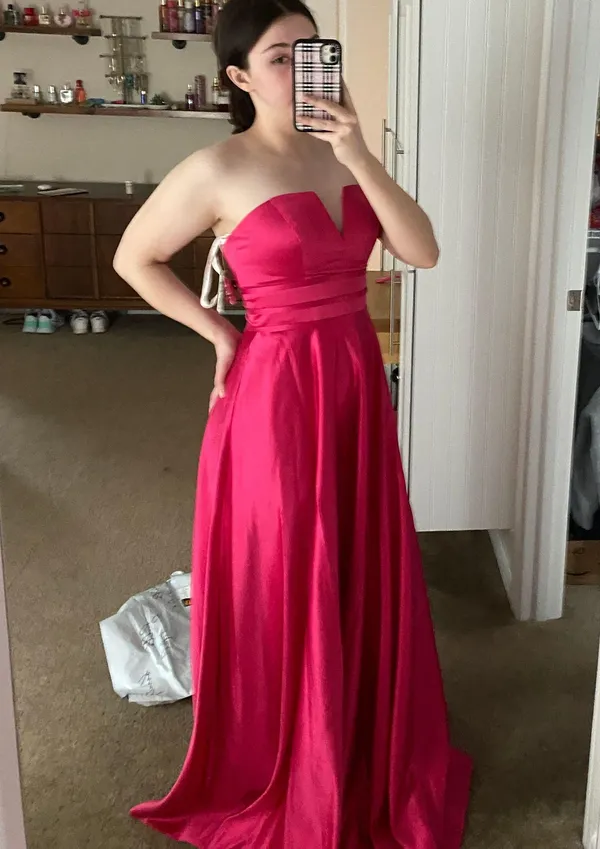 Hot Pink David’s Bridal Prom Dress - Image 5