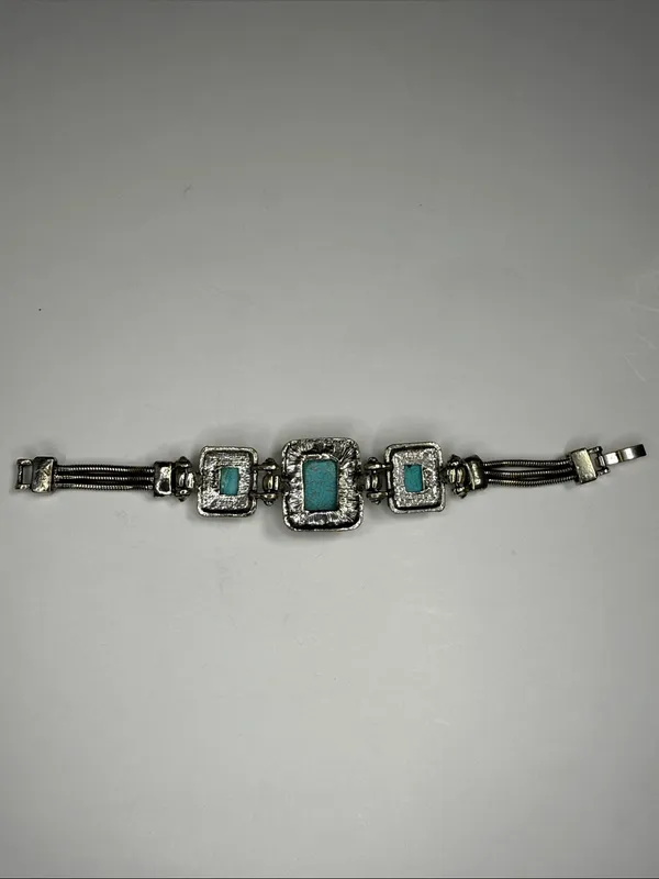 Source Unknown Southwestern multi-strand link turquoise bracelet - Image 3