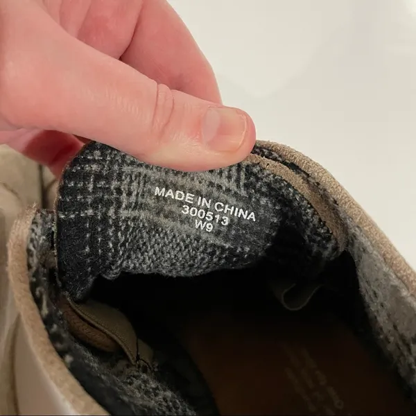 Toms Desert Taupe Suede Wedge Heel Lace‎ Up Booties Size 9 - Image 8
