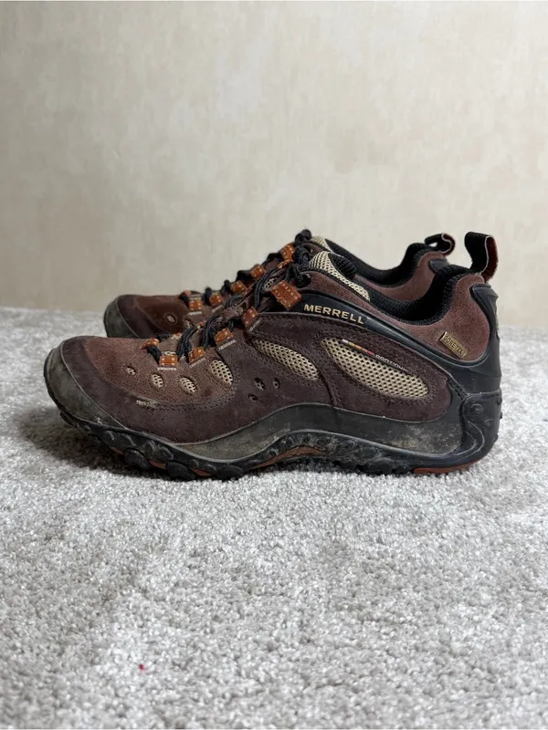 Merrell Women’s Chameleon Arc Gore-Tex XCR Hiking Trail Shoes in Brown 8.5 - Image 4