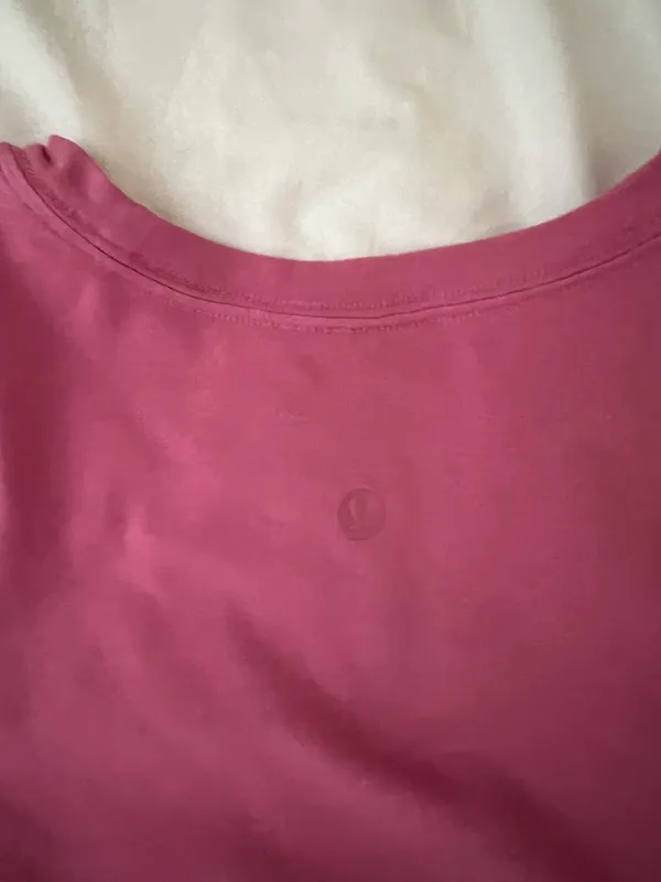 Lululemon Love Crew Tee - Image 2