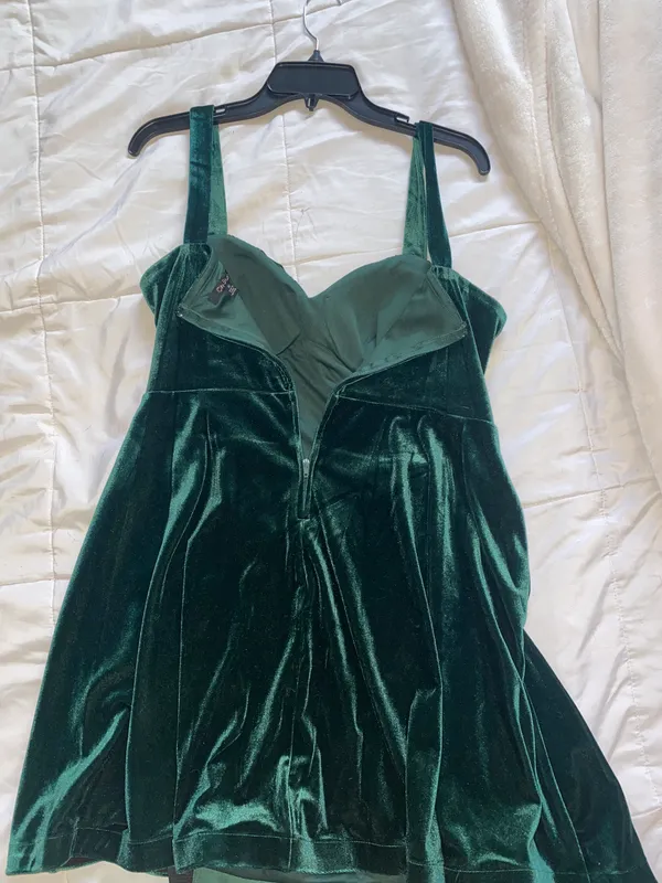 City Studios Homecoming dress - Image 3