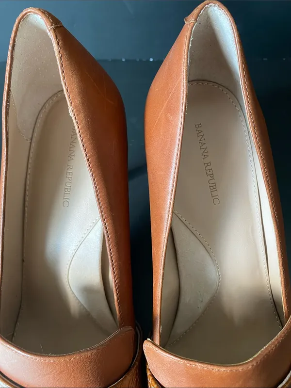 Banana Republic Leather Madison 12 Hour Loafer Pumps Tan Size 10 - Image 7