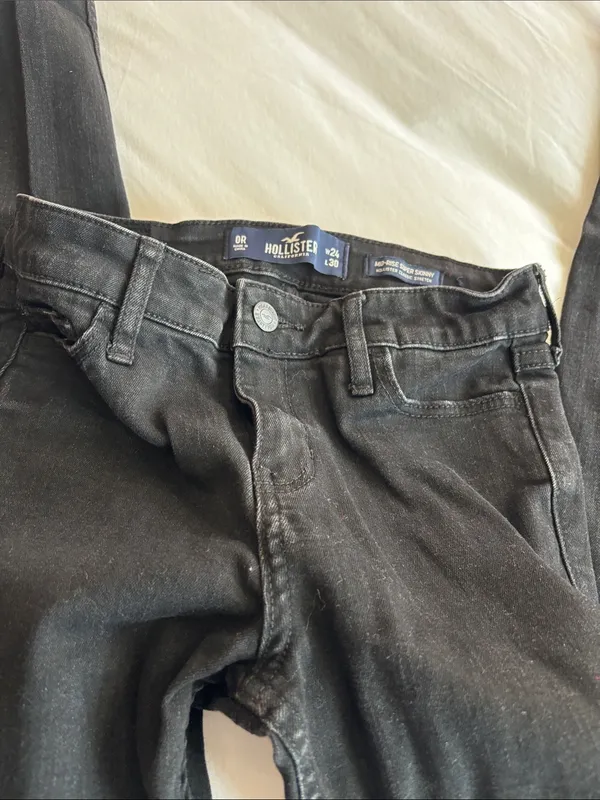 Ladies Hollister Black Skinny Jeans - Image 5