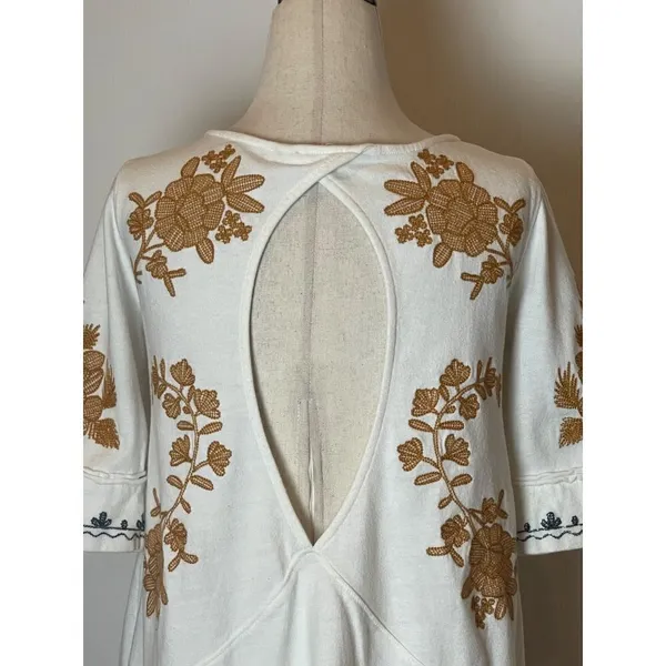 Free People Talia White Floral Embroidered Lace Up Cut Out‎ Back Tunic Top XS - Image 9