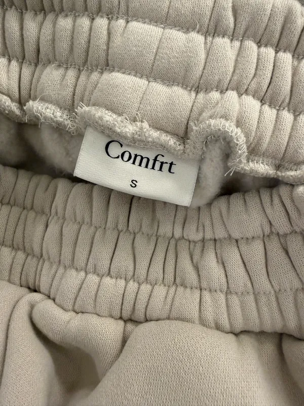 Comfrt heart Cream and tan love sweatpants - Image 5