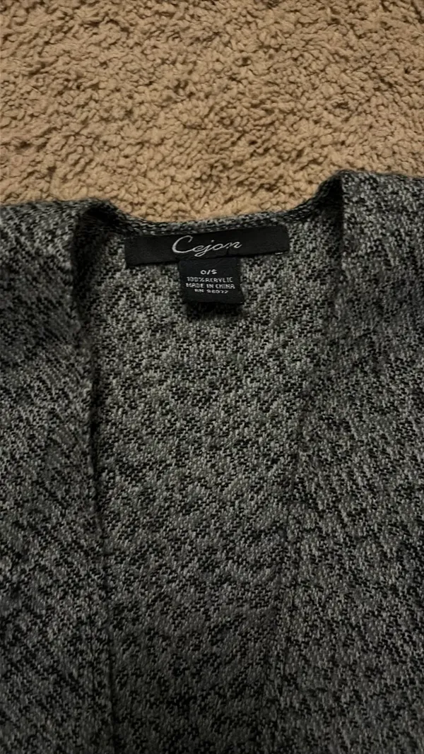 Grey and Black Pancho Gray - Image 2