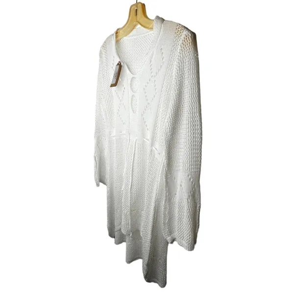 Sheer White‎ Cover - Image 4