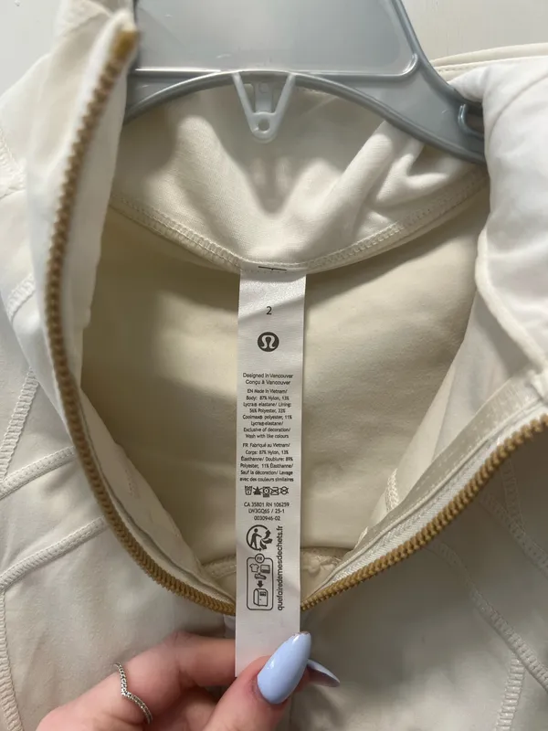 Lululemon Define Jacket Cropped - Image 4