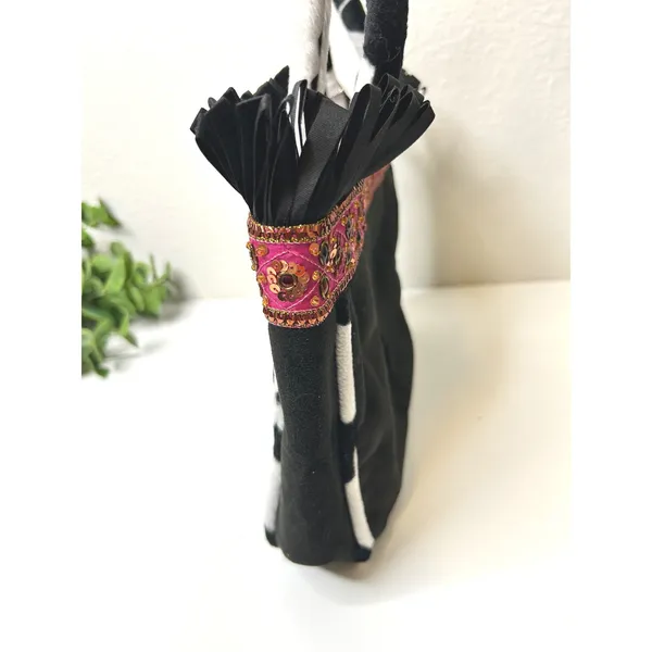 Susie Stern NWT ‎ Cowbunnies Shoulder Bag Fringe - Image 4