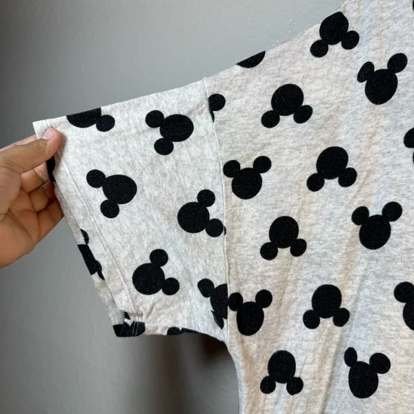 Disney short pajama set Black Mickey Design SZ:XL - Image 6
