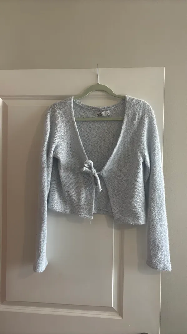 Hollister Sweater - Image 2