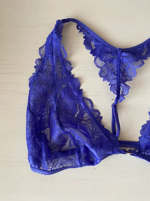 Free People NWT INTIMATELY purple Avery Lace Bralette - Image 5