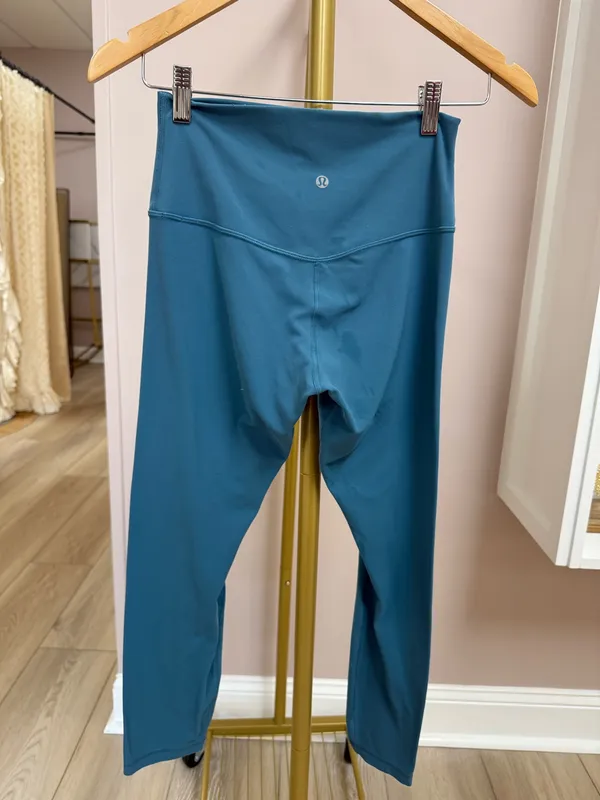 Lululemon Align Leggings 28" - Image 3