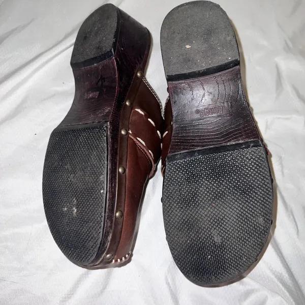 Bongo Y2K Brown Leather  Open Clogs - Image 4