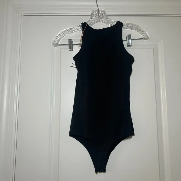 NWT Quince Women Black High Neck Racerback Bodysuit Size S minimal basic casual - Image 4