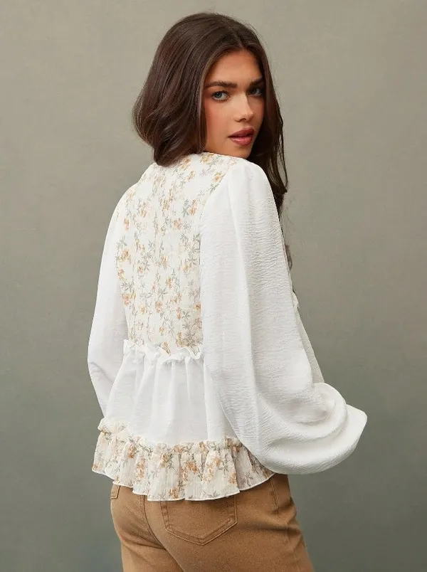 Puff-sleeved floral top - Image 2