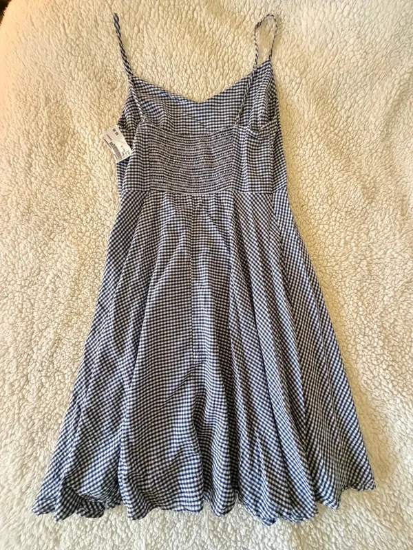 Old Navy Spaghetti Strap Mini Dress - Image 3