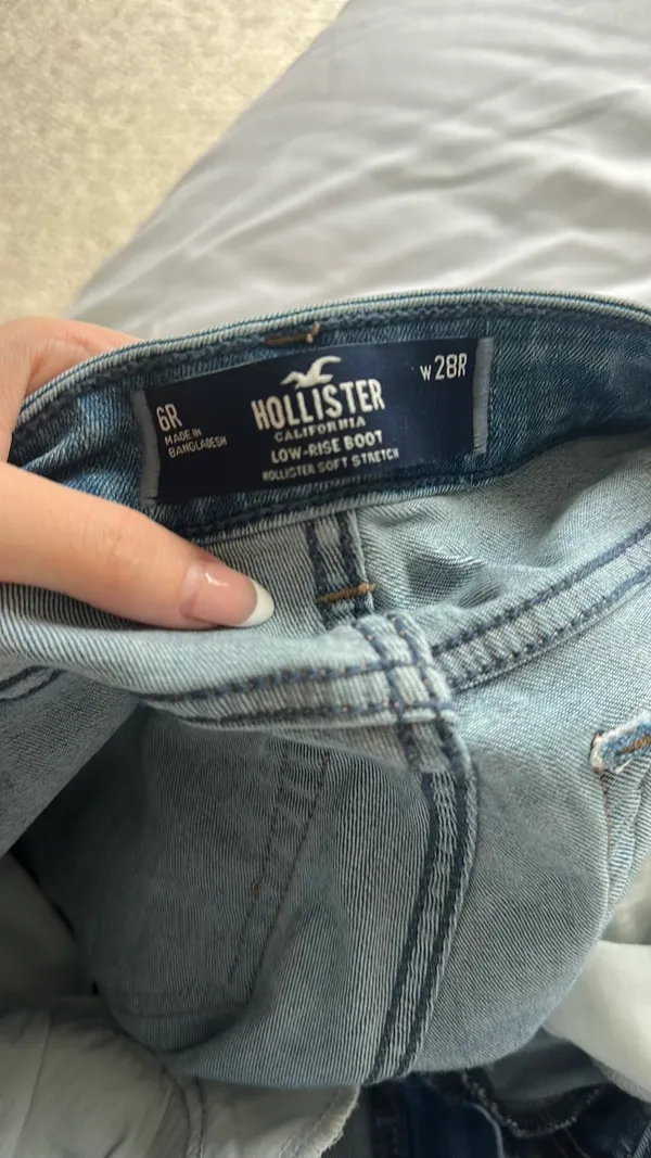 Hollister Jeans Low-Rise Flare Women’s - Image 5