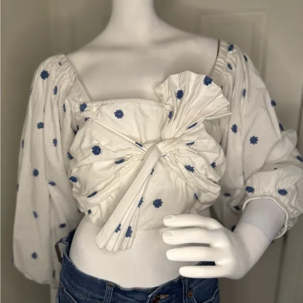 Farm Rio White and Blue Floral Women's Top - Image 2