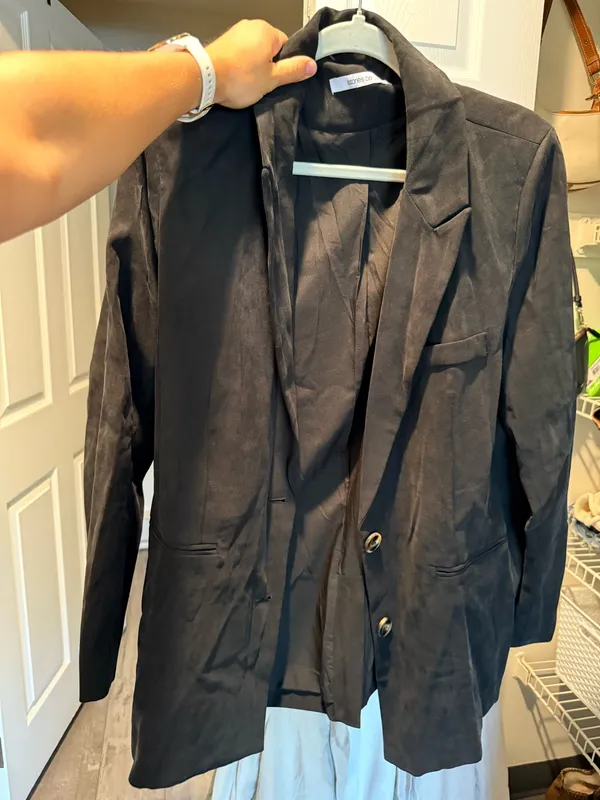 Black blazer Stories Be Told Size 14 - Image 4