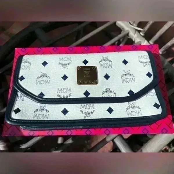 MCM Vintage White Navy Blue Crossbody Clutch Bag Purse‎ Wallet - Image 3