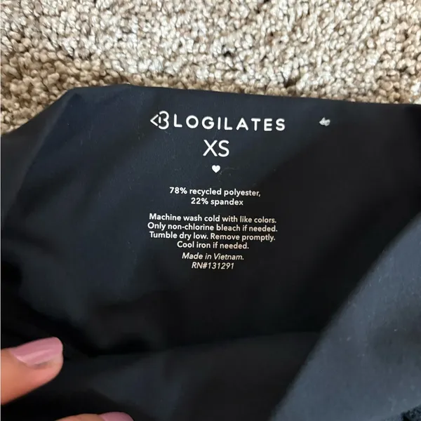 Blogilates biker shorts black size xs - Image 2