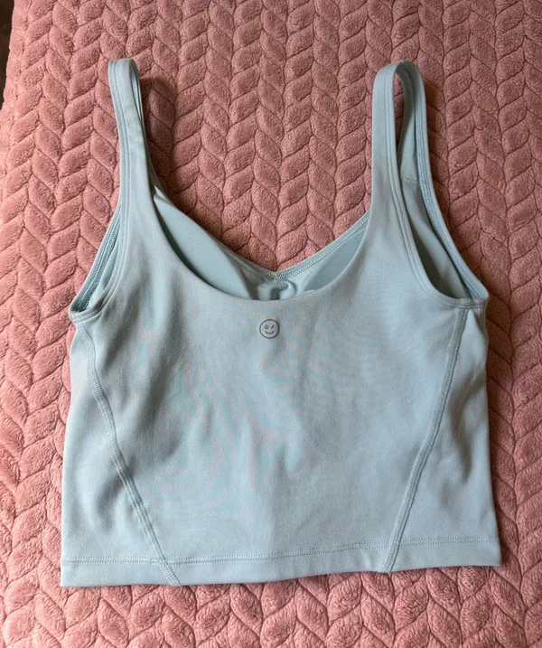 Hollister Gilly Hicks Aqua Blue Recharge Active Cropped Tank - Image 4