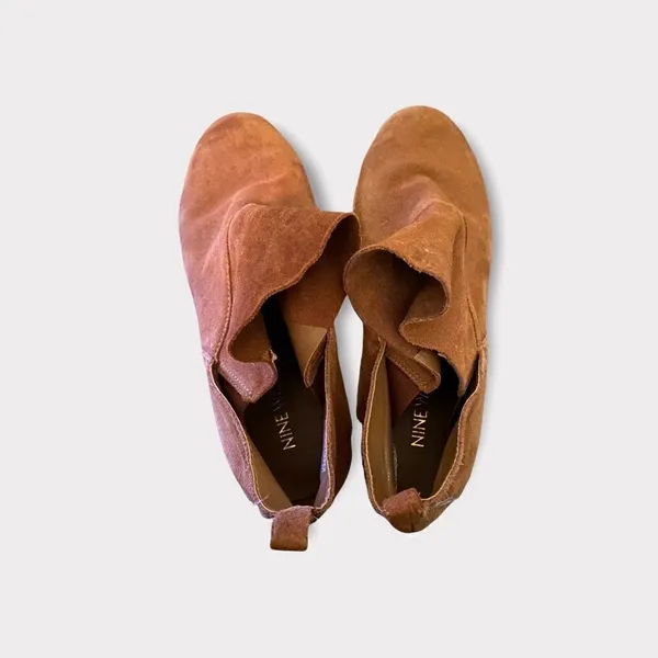 Nine West Brown Suede Booties Size 7.5 - Image 2