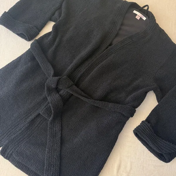 Victorias Secret Snowflake Robe Black White Knit Plush Belted‎ XS/S 167807-201 - Image 4