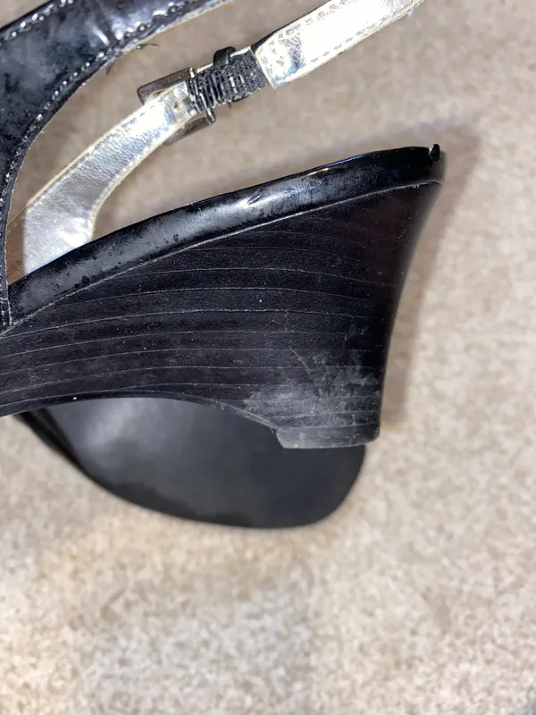 Etienne Aigner Peep Toe Slingback Heels Black 6.5 - Image 7