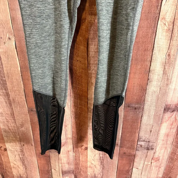 ASICS Gray And Black‎ Active Leggings Size Medium - Image 4