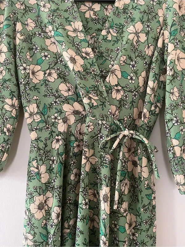 Monteau Green Floral Midi Wrap Dress Small Romantic Feminine Spring Cottagecore Boho - Image 3
