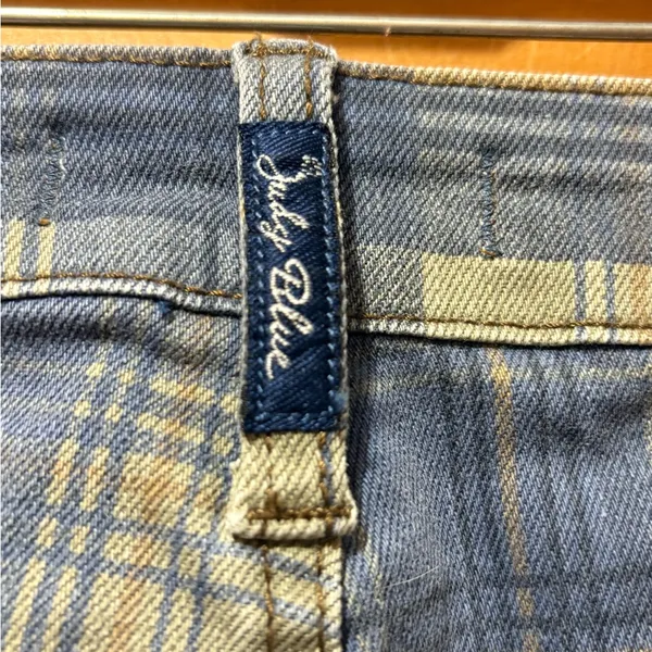 Judy Blue Blue and Tan Plaid HighWaist Vintage Look Jeans size 14W - Image 5