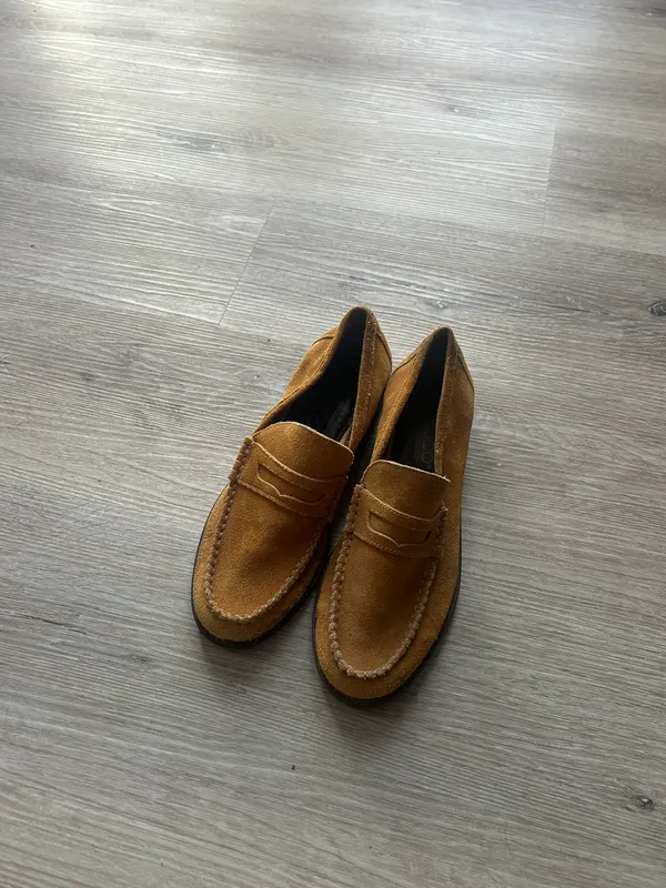 Calico Sure College Shoes Yellow Size 7 - Image 4
