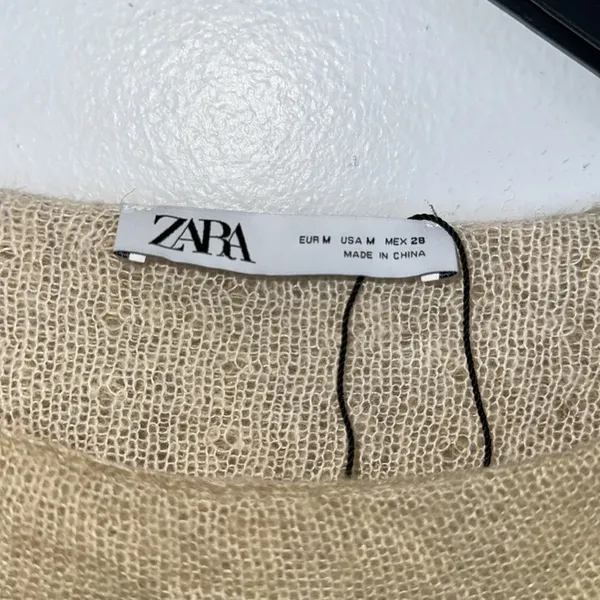 Zara alpaca wool blend ruffle sleeve lightweight knit sweater size medium - Image 4