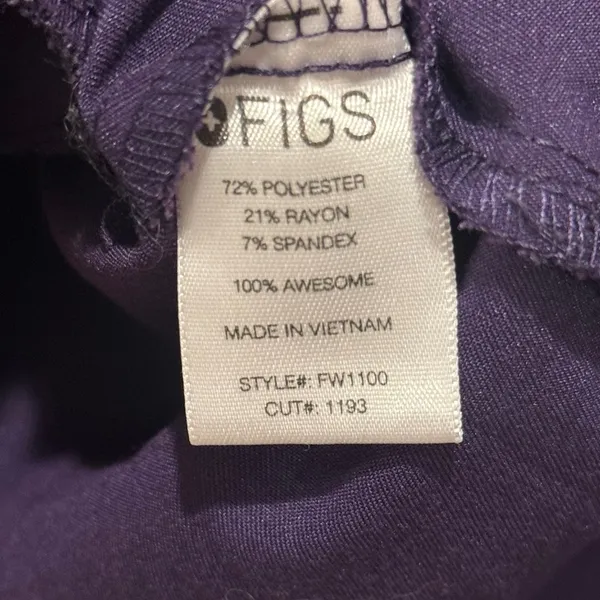 FIGS Technical Collection Purple V-Neck Scrub Top Short Sleeve Women's‎ Size S - Image 5