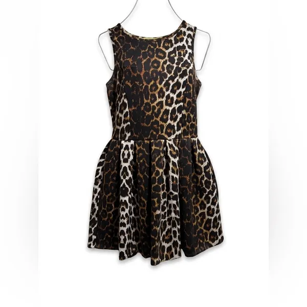 Gianni Bini Brown Leopard Mini Dress size XS - Image 2